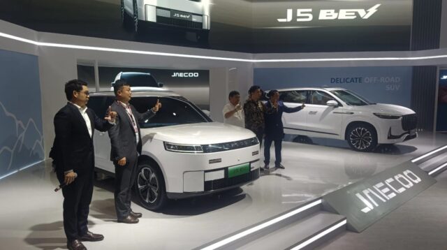 Menyingkap Perbedaan Basis Jaecoo J5 BEV dengan Chery Omoda E5